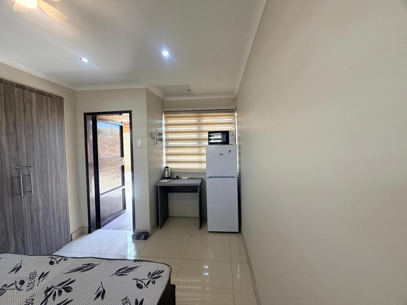 To Let 1 Bedroom Property for Rent in Erasmia Gauteng