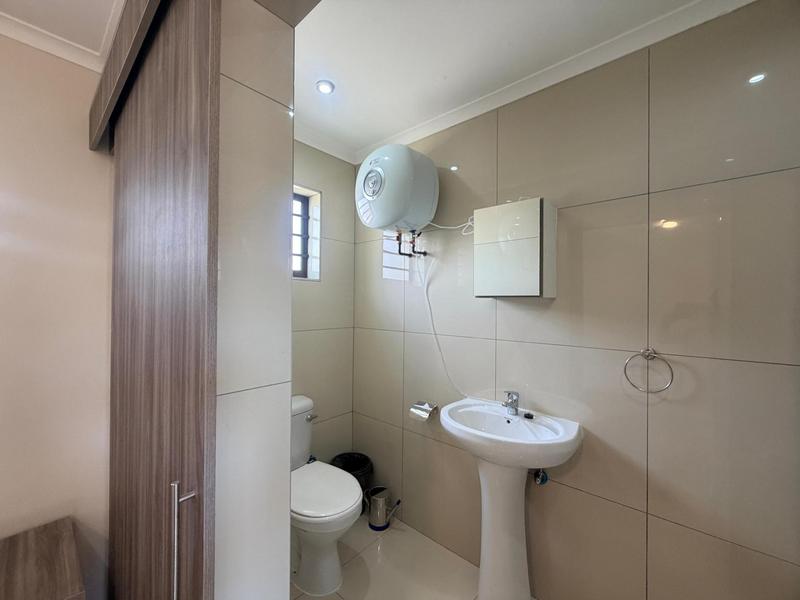 To Let 1 Bedroom Property for Rent in Erasmia Gauteng