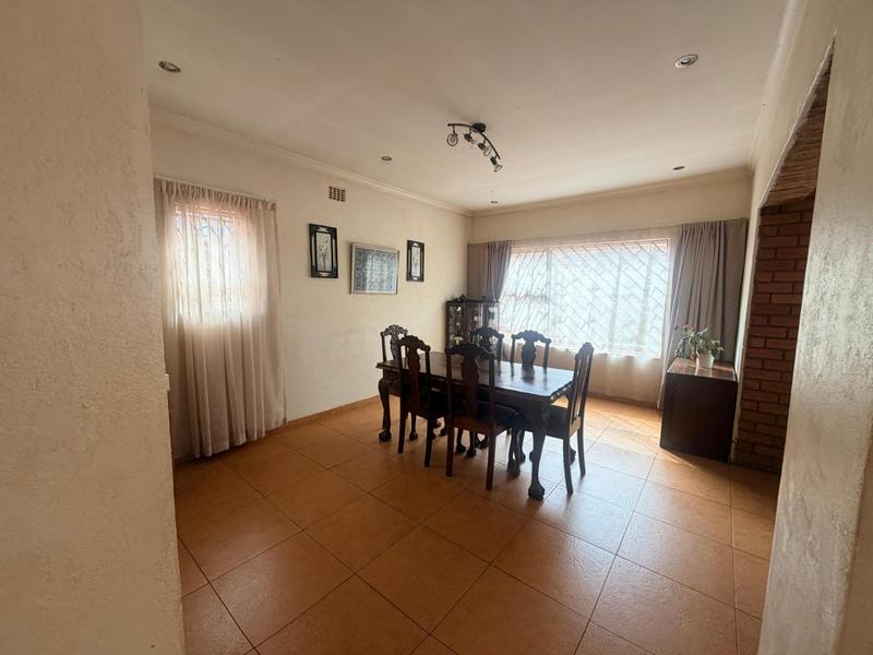 4 Bedroom Property for Sale in Laudium Gauteng