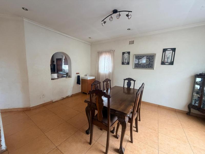 4 Bedroom Property for Sale in Laudium Gauteng