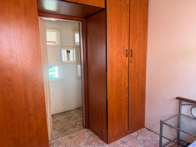 4 Bedroom Property for Sale in Laudium Gauteng