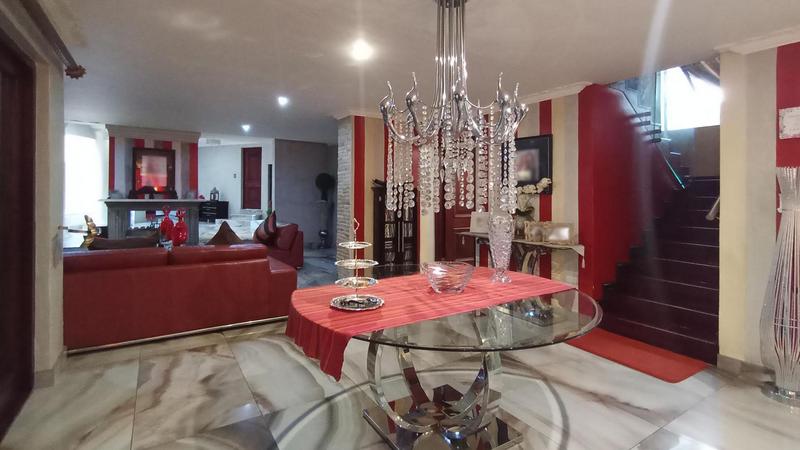 7 Bedroom Property for Sale in Raslouw Gauteng