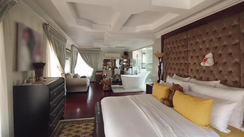 7 Bedroom Property for Sale in Raslouw Gauteng