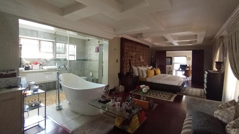 7 Bedroom Property for Sale in Raslouw Gauteng