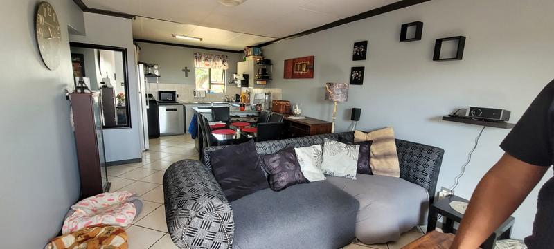 3 Bedroom Property for Sale in Elandsfontein Gauteng