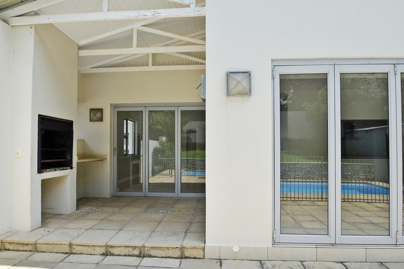 To Let 2 Bedroom Property for Rent in Wendywood Gauteng