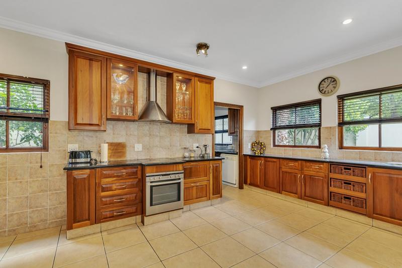 To Let 4 Bedroom Property for Rent in Dainfern Golf Estate Gauteng