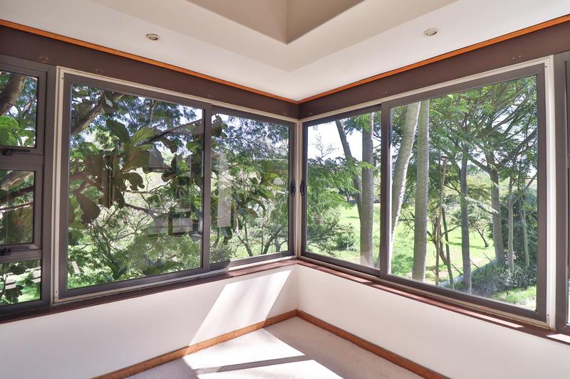 3 Bedroom Property for Sale in Waterkloof Ridge Gauteng