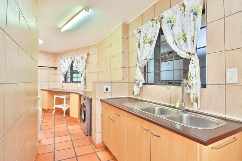 3 Bedroom Property for Sale in Waterkloof Ridge Gauteng