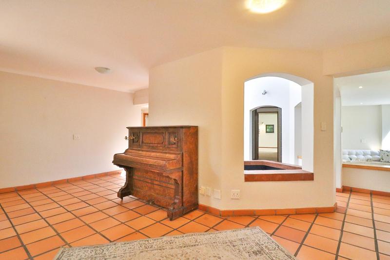 3 Bedroom Property for Sale in Waterkloof Ridge Gauteng