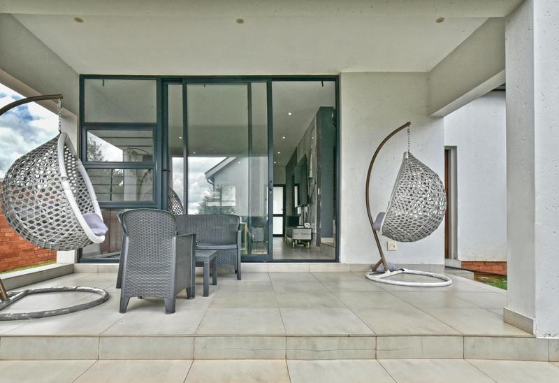 3 Bedroom Property for Sale in Pinehaven Gauteng