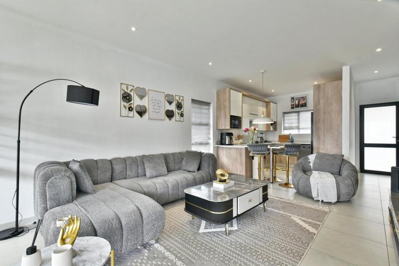 3 Bedroom Property for Sale in Pinehaven Gauteng
