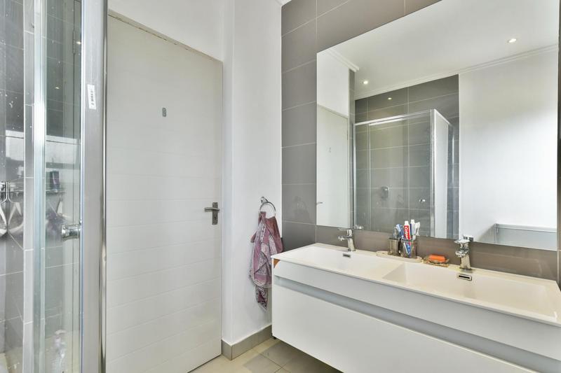 3 Bedroom Property for Sale in Pinehaven Gauteng