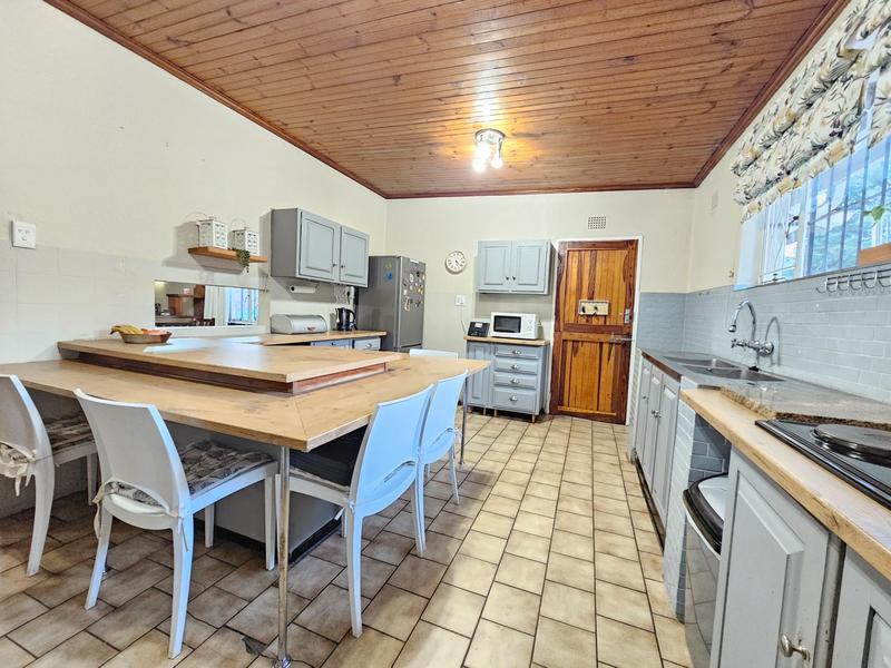 5 Bedroom Property for Sale in Zonnehoewe A H Gauteng