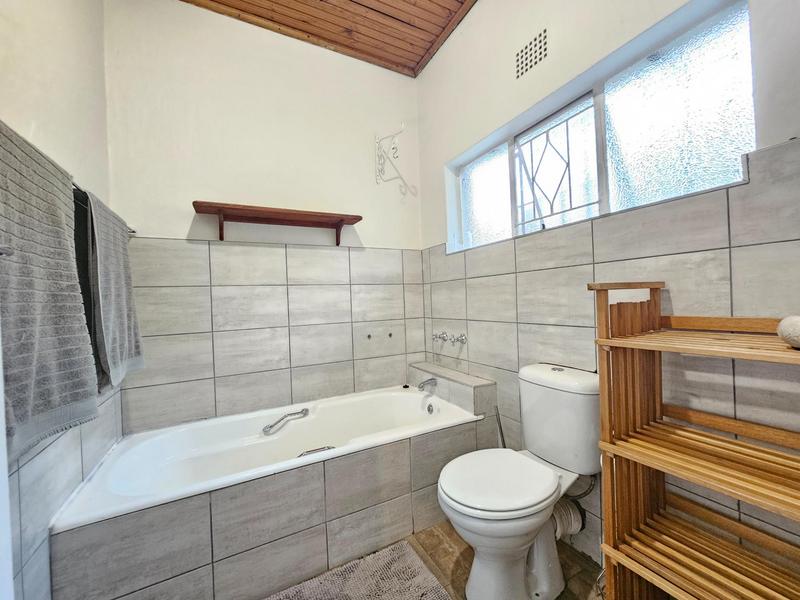 5 Bedroom Property for Sale in Zonnehoewe A H Gauteng