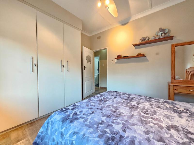5 Bedroom Property for Sale in Zonnehoewe A H Gauteng