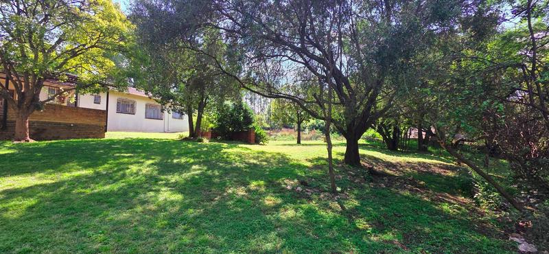 5 Bedroom Property for Sale in Zonnehoewe A H Gauteng