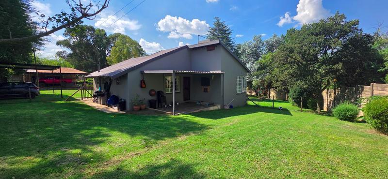 5 Bedroom Property for Sale in Zonnehoewe A H Gauteng