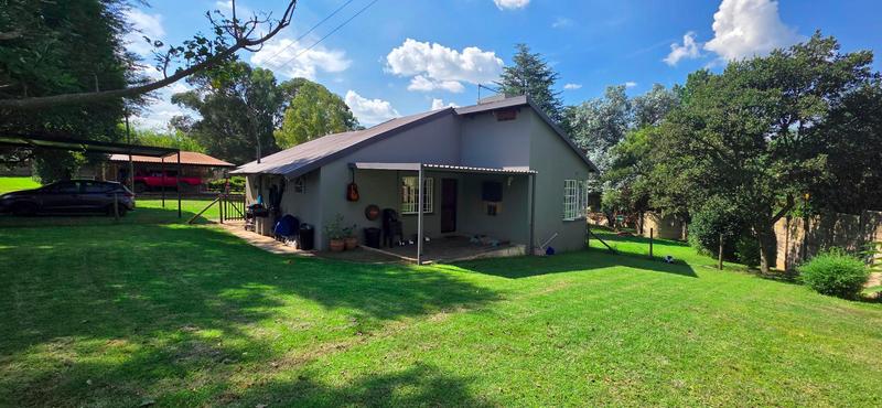 5 Bedroom Property for Sale in Zonnehoewe A H Gauteng