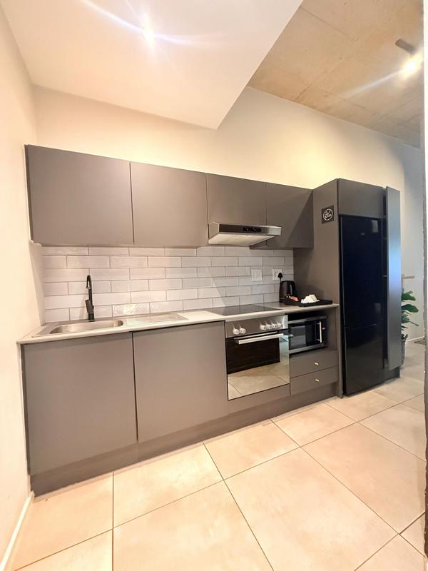 1 Bedroom Property for Sale in Sandown Gauteng