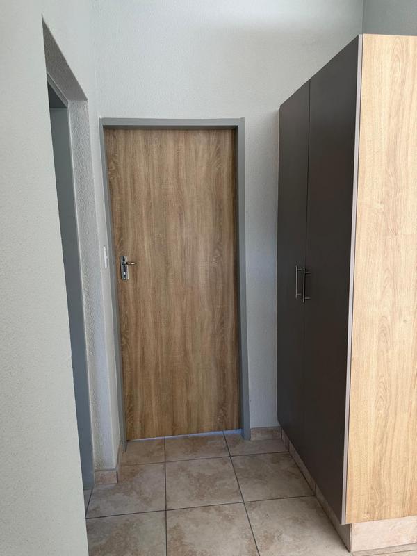 To Let 2 Bedroom Property for Rent in Ravenswood Gauteng