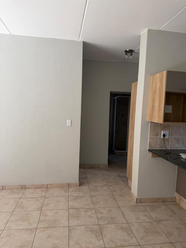 To Let 2 Bedroom Property for Rent in Ravenswood Gauteng