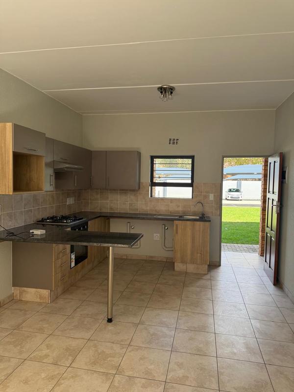 To Let 2 Bedroom Property for Rent in Ravenswood Gauteng