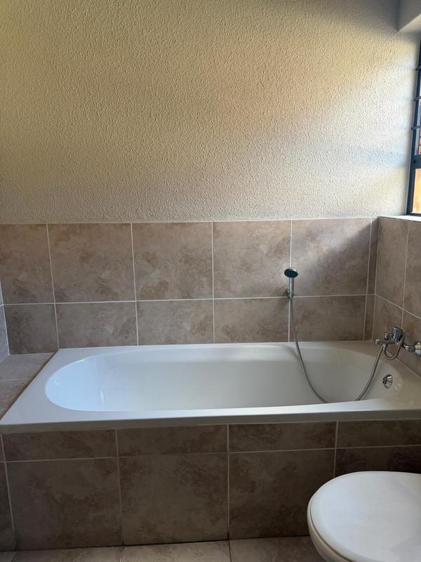 To Let 2 Bedroom Property for Rent in Ravenswood Gauteng