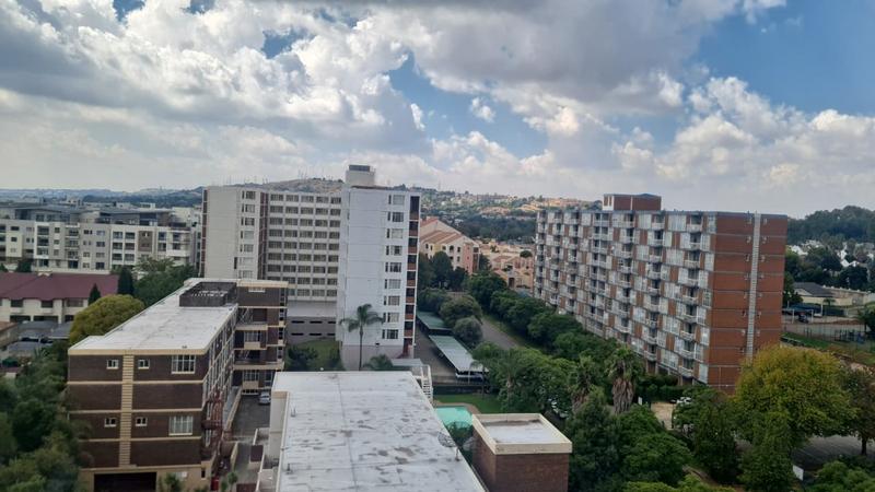 2 Bedroom Property for Sale in Bedford Gardens Gauteng