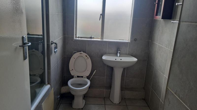 2 Bedroom Property for Sale in Bedford Gardens Gauteng