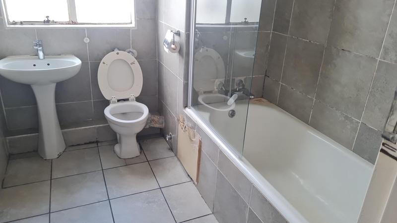 2 Bedroom Property for Sale in Bedford Gardens Gauteng