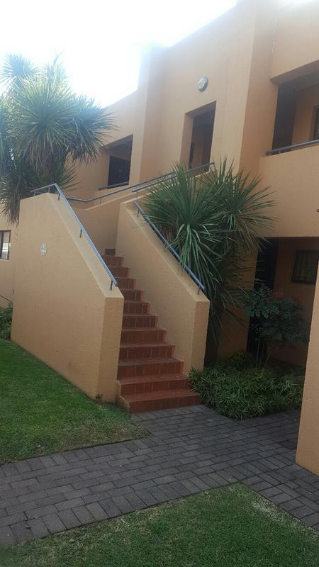 To Let 2 Bedroom Property for Rent in Waterkloof A H Gauteng