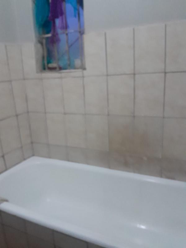 6 Bedroom Property for Sale in Bezuidenhout Valley Gauteng