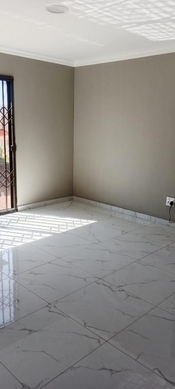 To Let 3 Bedroom Property for Rent in Dawn Park Gauteng