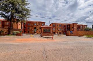 To Let 3 Bedroom Property for Rent in Groblerpark Gauteng