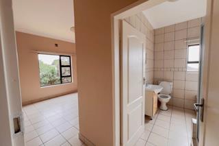 To Let 3 Bedroom Property for Rent in Groblerpark Gauteng