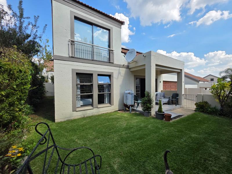 4 Bedroom Property for Sale in Sunninghill Gauteng