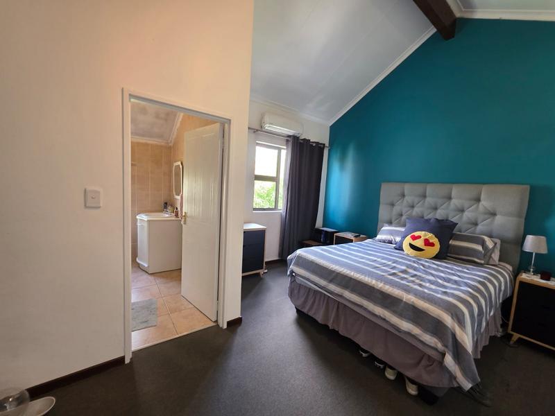 4 Bedroom Property for Sale in Sunninghill Gauteng