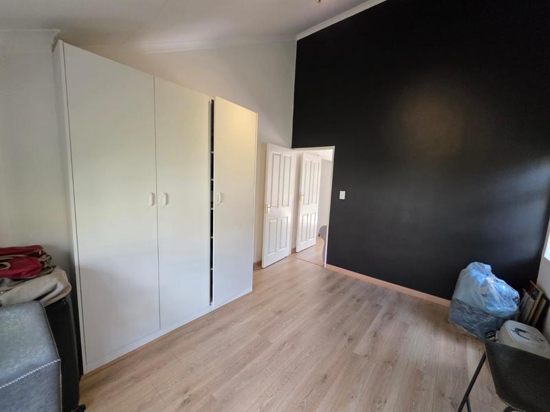 4 Bedroom Property for Sale in Sunninghill Gauteng