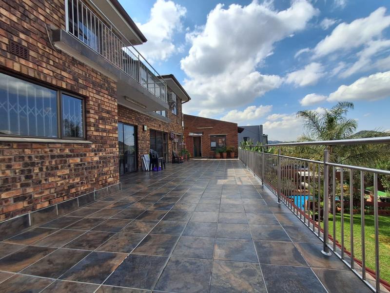 6 Bedroom Property for Sale in Winchester Hills Ext 3 Gauteng