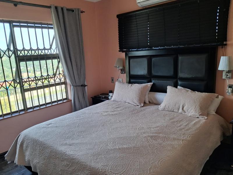 6 Bedroom Property for Sale in Winchester Hills Ext 3 Gauteng