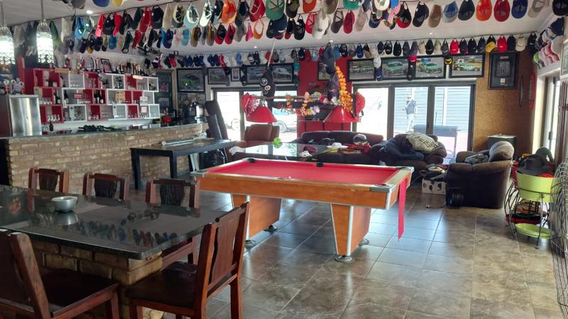 5 Bedroom Property for Sale in Raceview Gauteng