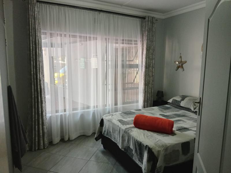 5 Bedroom Property for Sale in Raceview Gauteng