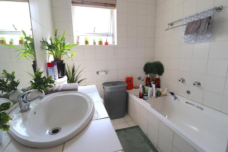 2 Bedroom Property for Sale in Rivonia Gauteng