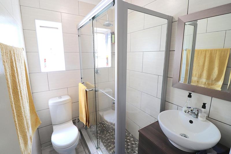 2 Bedroom Property for Sale in Rivonia Gauteng