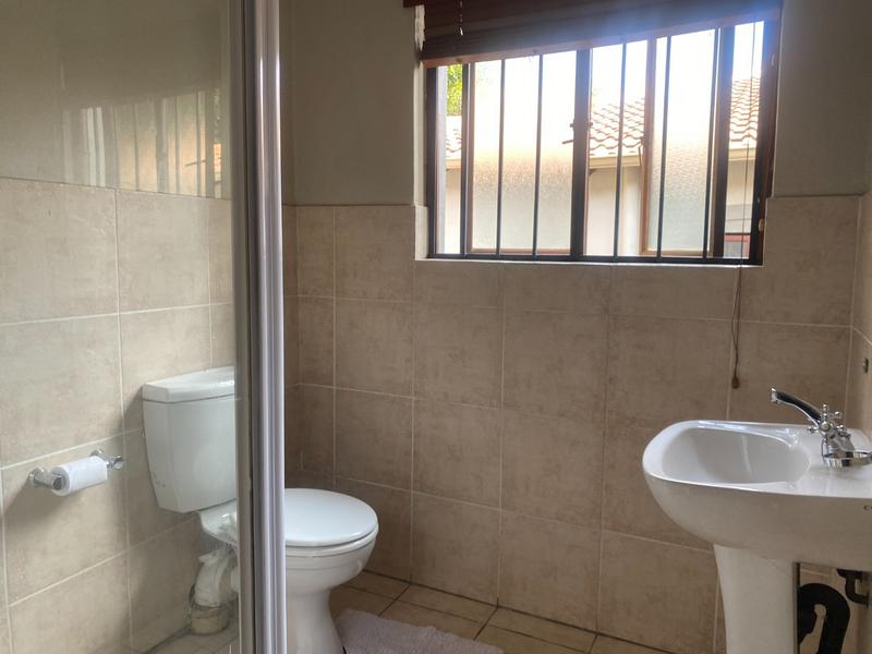 2 Bedroom Property for Sale in Paulshof Gauteng