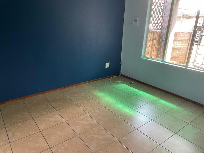 2 Bedroom Property for Sale in Eden Glen Gauteng