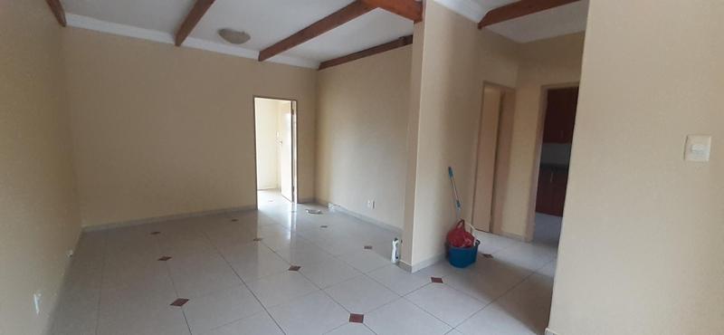 To Let 2 Bedroom Property for Rent in Erasmia Gauteng