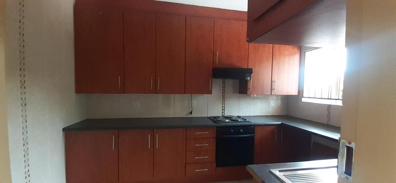 To Let 2 Bedroom Property for Rent in Erasmia Gauteng