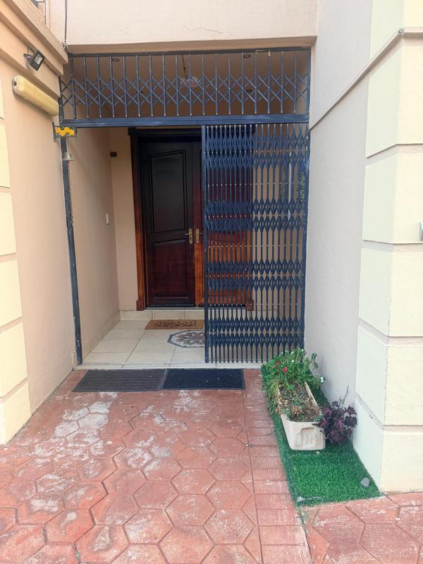 4 Bedroom Property for Sale in Erasmia Gauteng